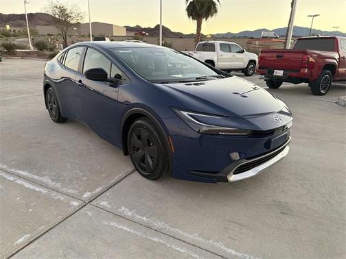 2026 Toyota Prius Plug-In Hybrid SE