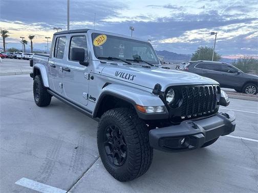2023 Jeep Gladiator Willys 4x4
