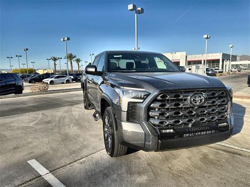 2025 Toyota Tundra Hybrid Platinum
