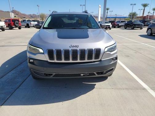 2020 Jeep Cherokee Trailhawk