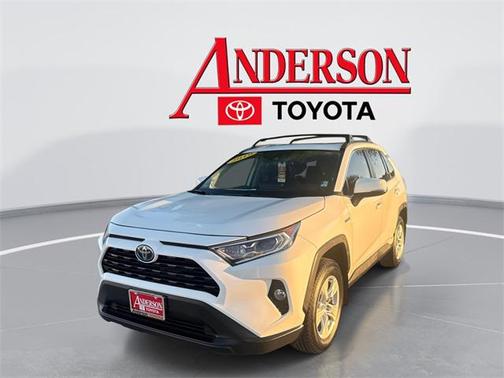 2019 Toyota RAV4 Hybrid XLE