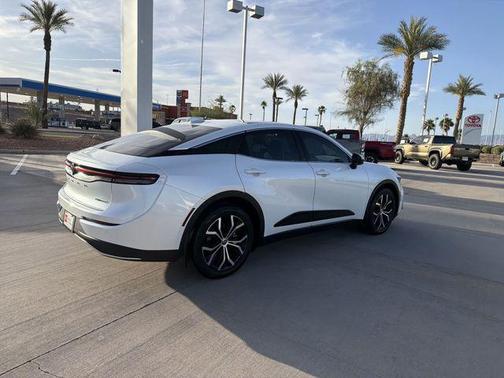 Oxygen White 2024 Toyota Crown Limited