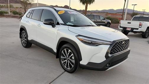 2025 Toyota Corolla Cross XLE