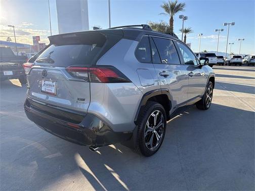 2025 Toyota RAV4 Hybrid SE