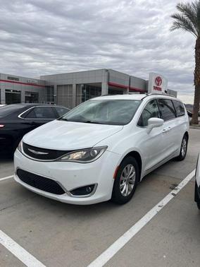 2018 Chrysler Pacifica Touring-L Plus