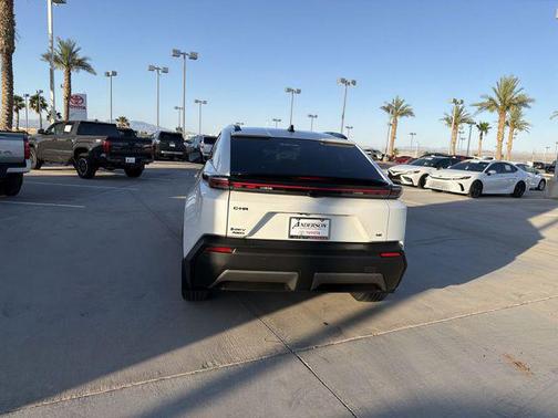 Wind Chill Pearl 2026 Toyota C-HR