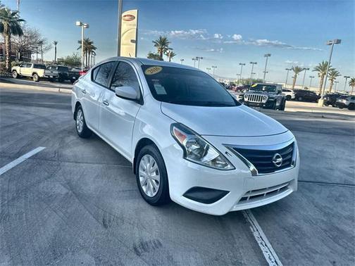 2016 Nissan Versa 1.6 SV