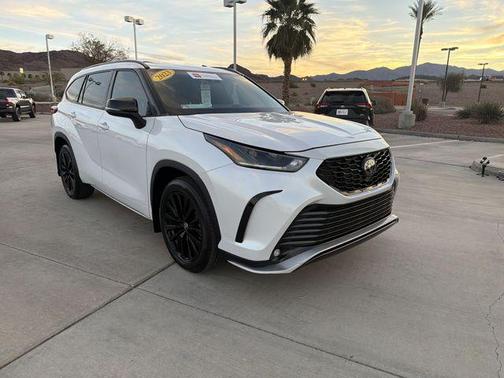 2023 Toyota Highlander XSE
