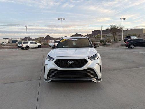 2023 Toyota Highlander XSE