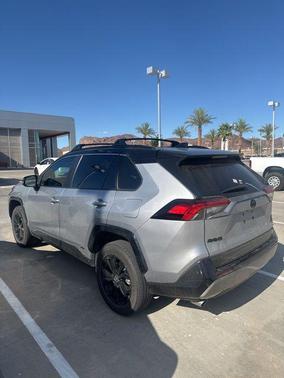 2023 Toyota RAV4 Hybrid SE