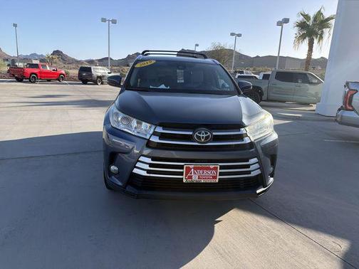 Shoreline Blue Pearl 2019 Toyota Highlander XLE