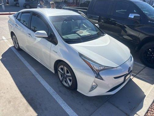 2016 Toyota Prius Three Touring