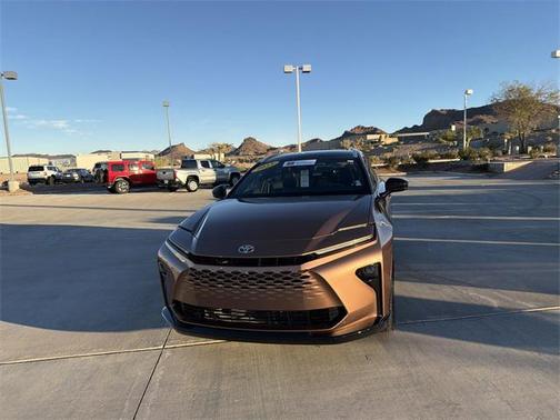 2025 Toyota Crown Signia Limited