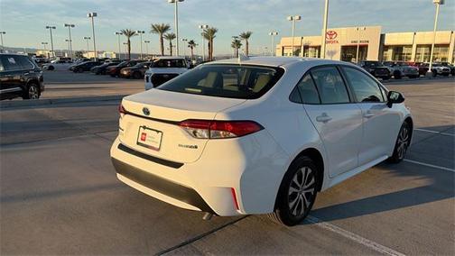 2022 Toyota Corolla Hybrid LE