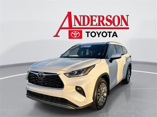 2022 Toyota Highlander Platinum
