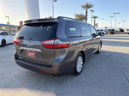 2015 Toyota Sienna XLE Premium