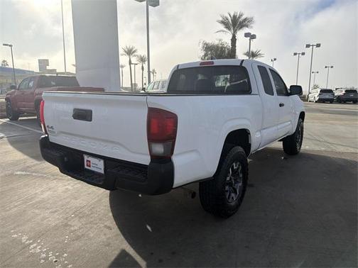 2020 Toyota Tacoma SR