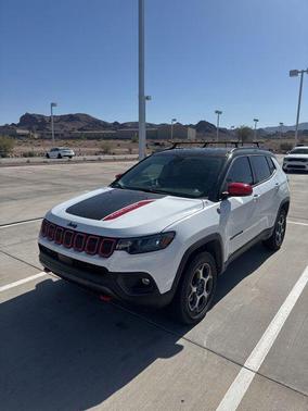 Bright White Clearcoat 2022 Jeep Compass Trailhawk