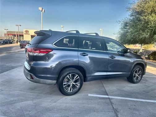 2018 Toyota Highlander LE Plus