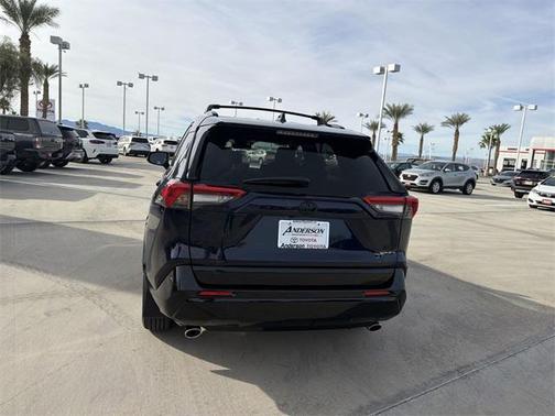 2025 Toyota RAV4 Hybrid SE