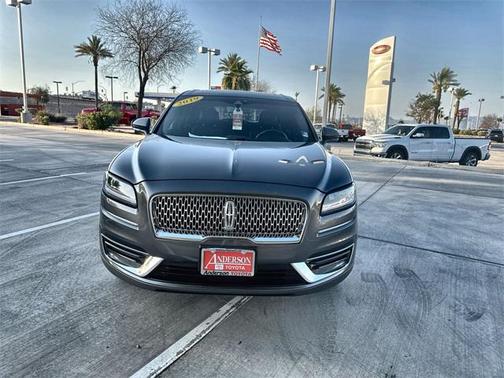 2019 Lincoln Nautilus Reserve