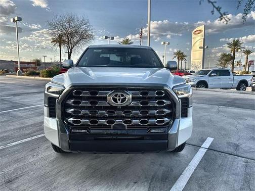 2025 Toyota Tundra Hybrid Platinum