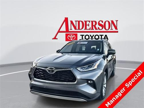 2023 Toyota Highlander Platinum