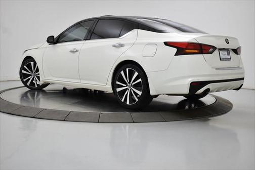 2020 Nissan Altima 2.0 Platinum