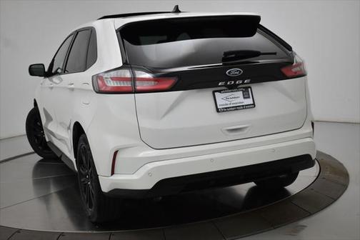 2022 Ford Edge ST Line