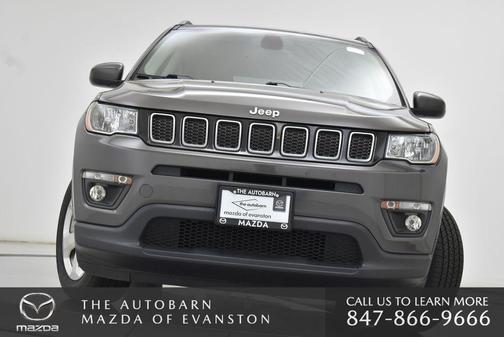 Granite Crystal Metallic Clearcoat 2018 Jeep Compass Latitude