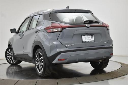 2022 Nissan Kicks SV