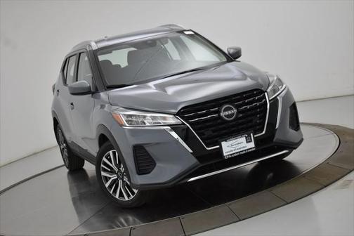 2022 Nissan Kicks SV