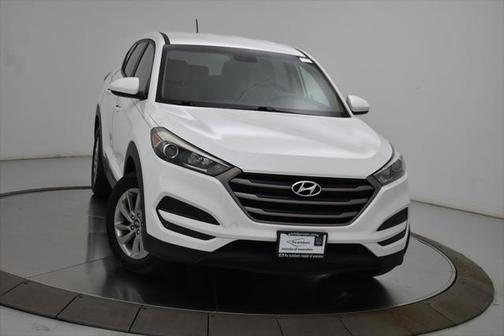 2016 Hyundai TUCSON SE