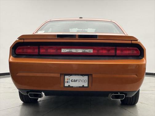 2011 Dodge Challenger Base