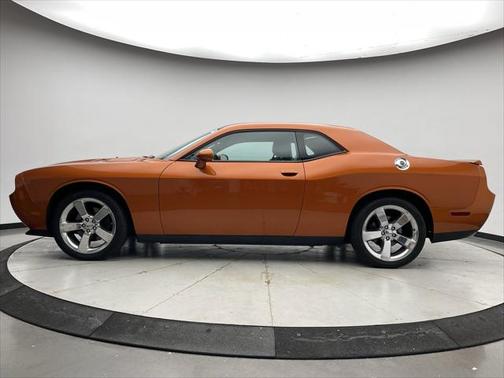 2011 Dodge Challenger Base