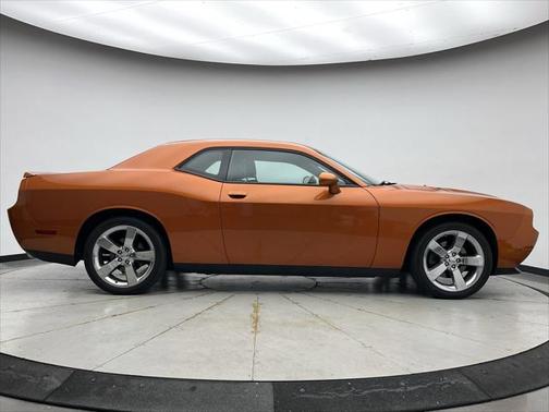 2011 Dodge Challenger Base