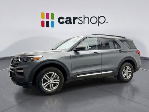 Carbonized Gray Metallic 2022 Ford Explorer XLT