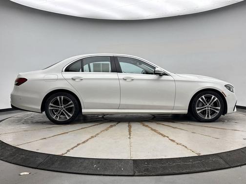Polar White 2022 Mercedes-Benz E-Class 4MATIC