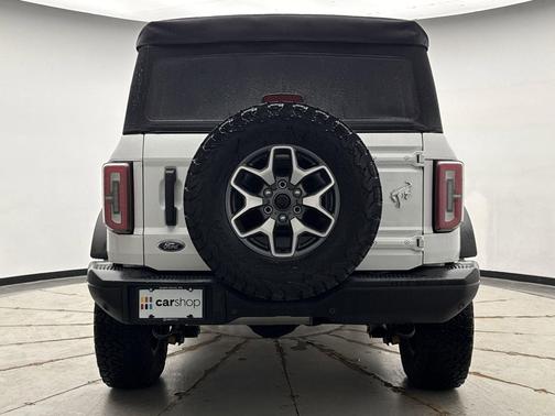 Oxford White 2021 Ford Bronco Badlands