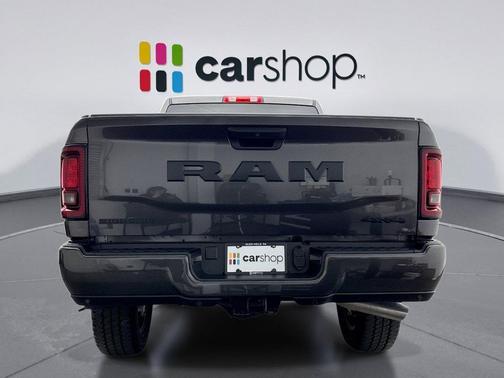 2025 RAM 2500 Big Horn Crew Cab 4x4 6'4' Box