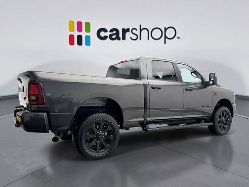 2025 RAM 2500 Big Horn Crew Cab 4x4 6'4' Box