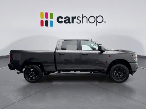 2025 RAM 2500 Big Horn Crew Cab 4x4 6'4' Box