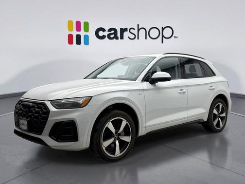 2022 Audi Q5 45 S line Premium Plus