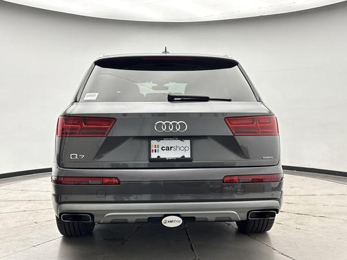 2019 Audi Q7 45 Premium Plus