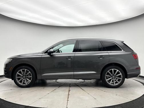 2019 Audi Q7 45 Premium Plus