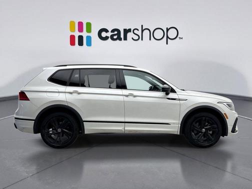 2024 Volkswagen Tiguan 2.0T SE R-Line Black