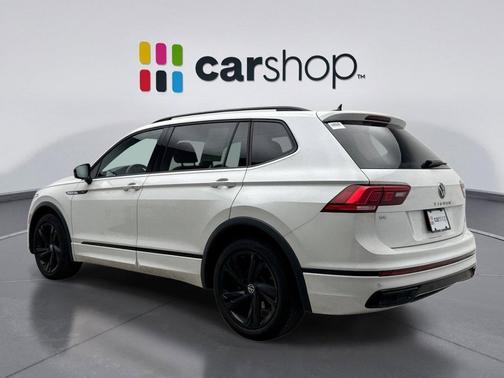2024 Volkswagen Tiguan 2.0T SE R-Line Black