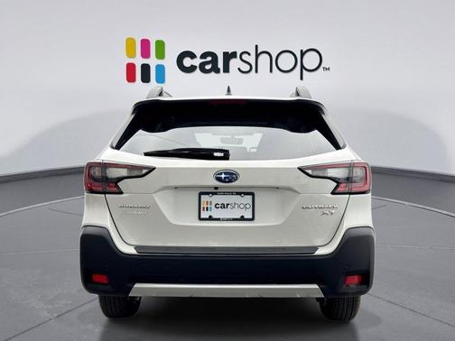 Crystal White 2024 Subaru Outback Limited XT