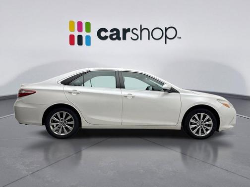 2017 Toyota Camry XLE