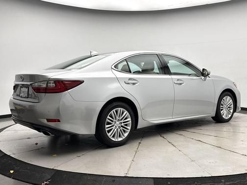 2017 Lexus ES 350 Base